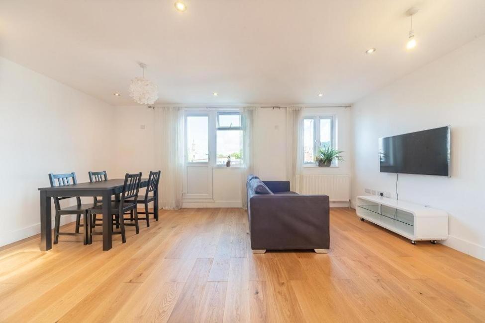 Apartamento Lovely Penthouse Near Canary Wharf Londres